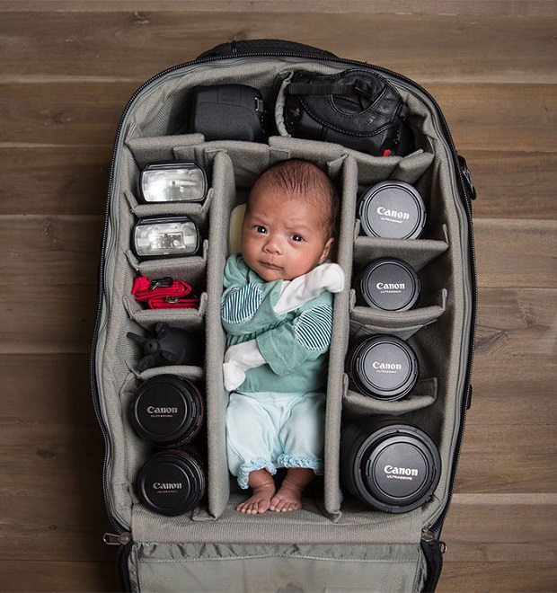 12b-Baby-Portraits-In-Camera-Bag